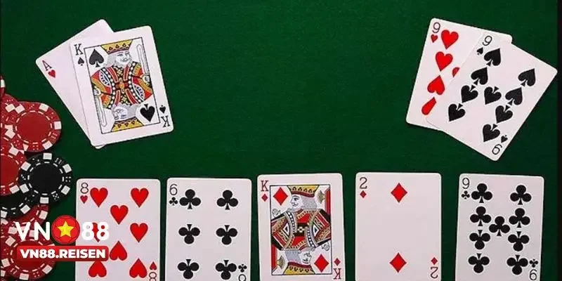 Bài Phỏm - Khám Phá Trò Chơi Được Yêu Thích Tại Việt Nam 3 Cách chơi bài phỏm dễ hiểu